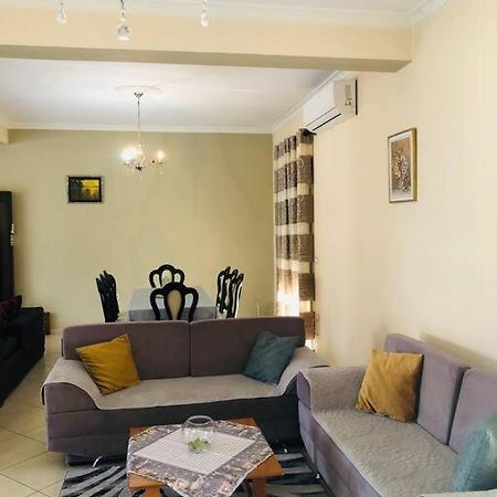 Villa Uklala Kamez Εξωτερικό φωτογραφία